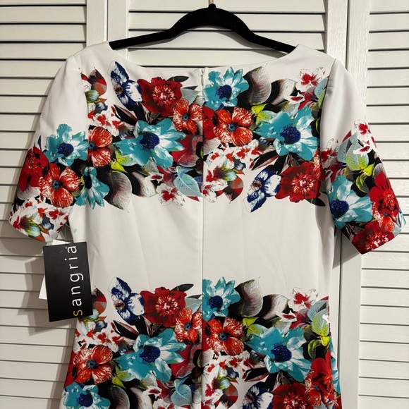 Signature by Sangria White Dress with Floral Pattern - Picture 4 of 7